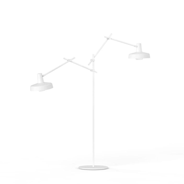 Grupa Arigato Gulvlampe Dobbelt Lys Hvid