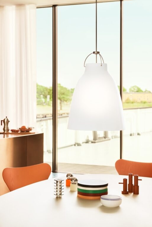 Fritz Hansen Caravaggio Opal Pendel P3