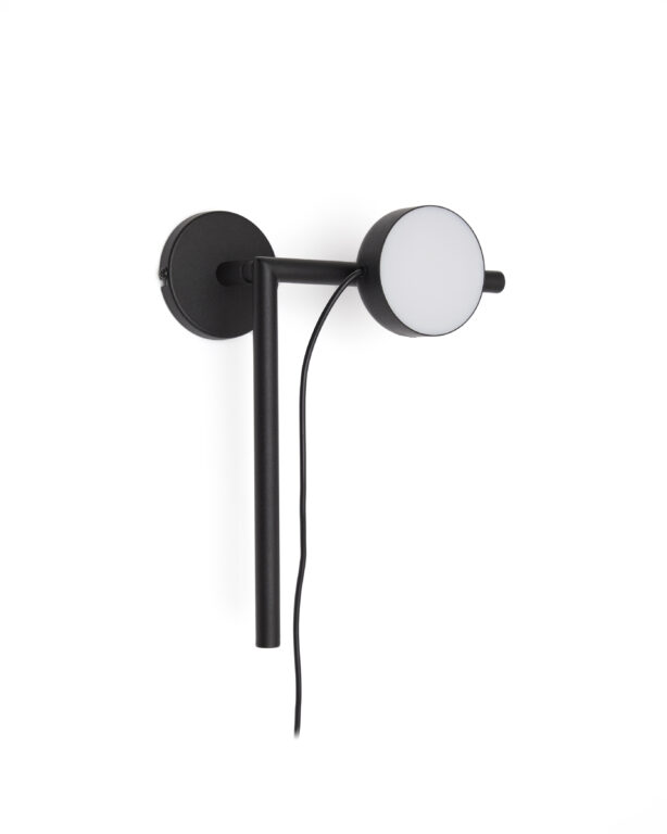 KAVE HOME Orey væglampe med multi-position spotlight - sort metal