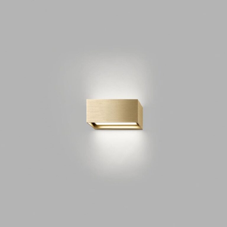 LINEA W1 150 væglampe - Brass - LIGHT-POINT