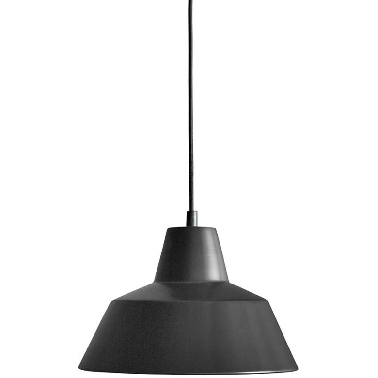 Made By Hand Workshop W4 Pendel Matsort - Pendler Aluminium Mat Sort - W4 002MB