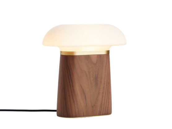 Nova bordlampe, valnød
