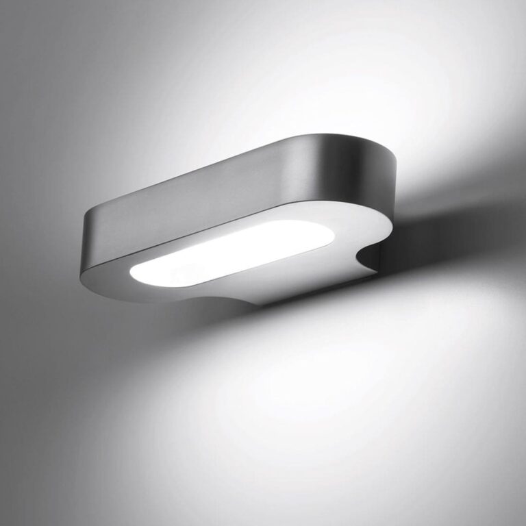 Talo Væglampe LED 21cm Silver 3000K - Så længe lager haves- Artemide