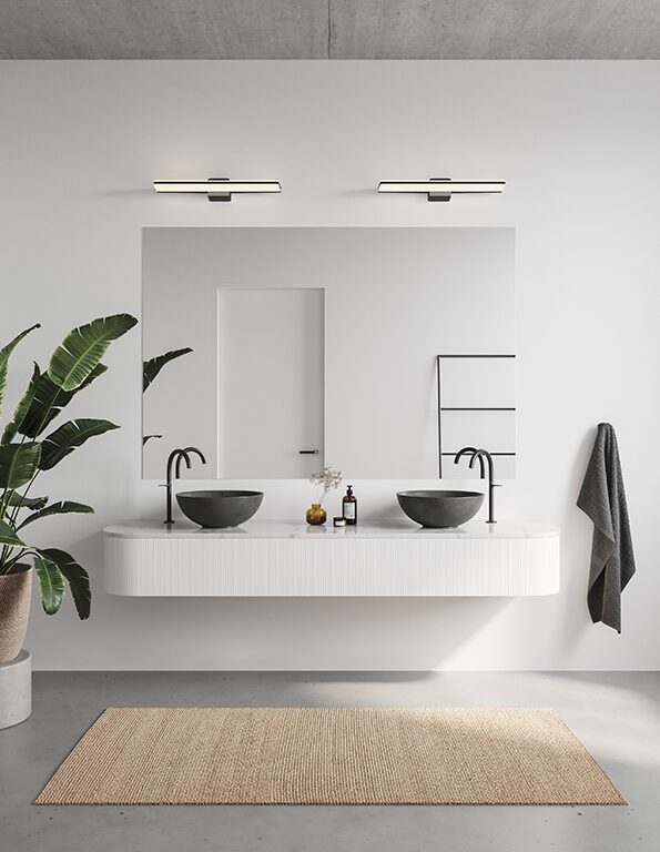 Tinia 60 væglampe, sort